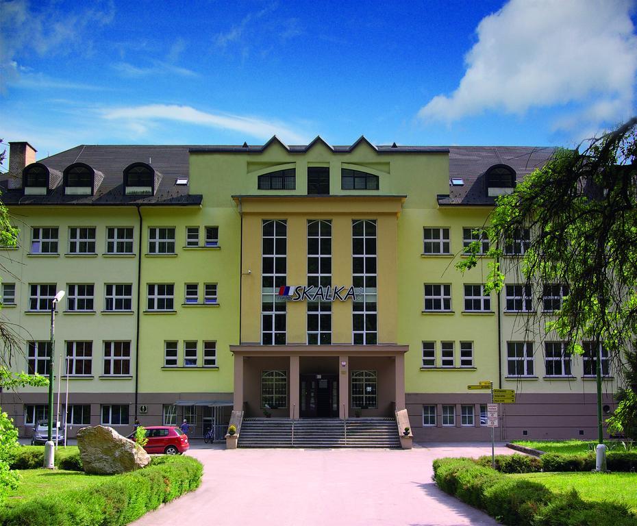 Hotel Skalka Rajecke Teplice Luaran gambar