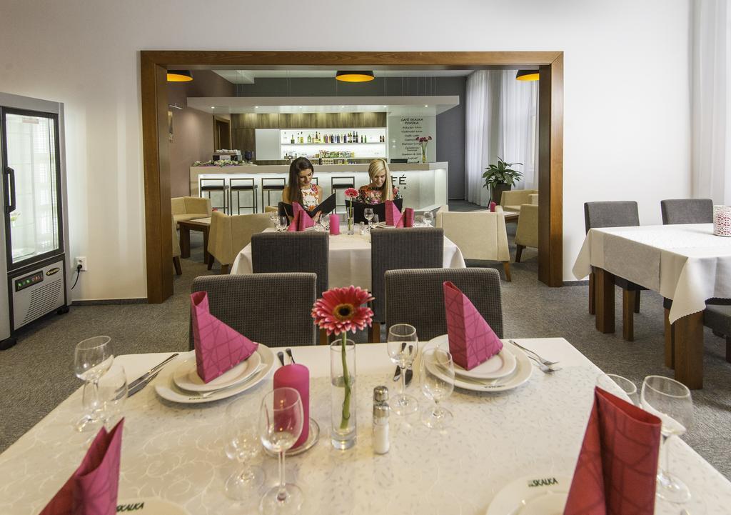 Hotel Skalka Rajecke Teplice Luaran gambar